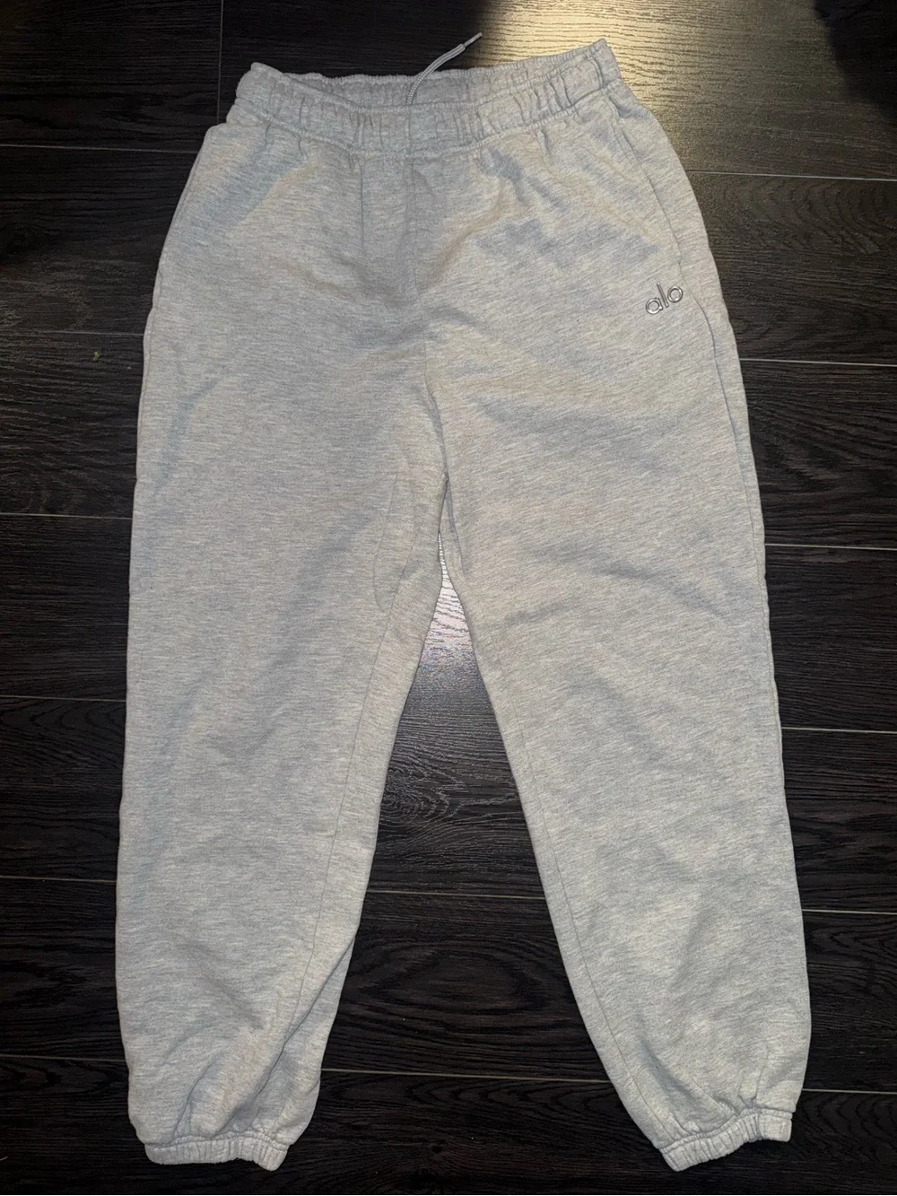 Alo Accolade Sweatpant - Heather Grey - Medium